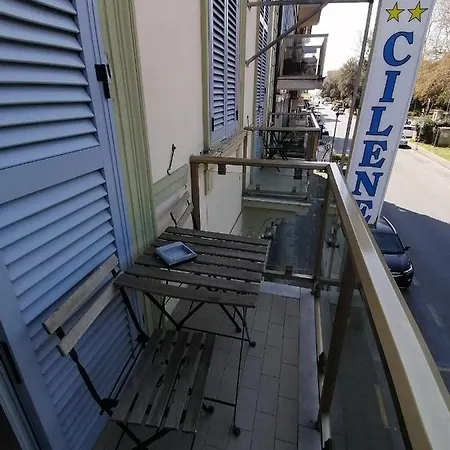 Cilene 2* Viareggio